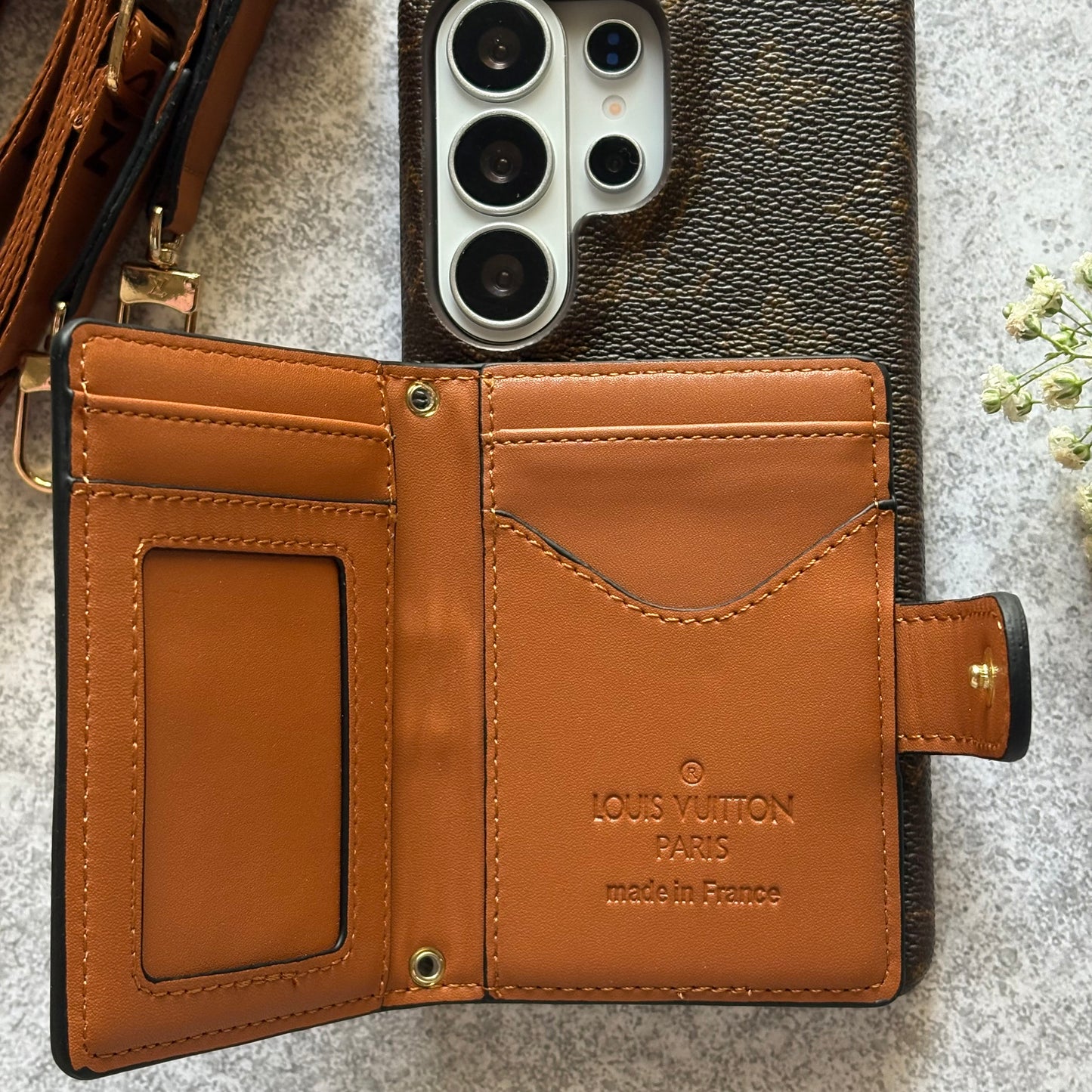 Heritage Luxe Wallet Case