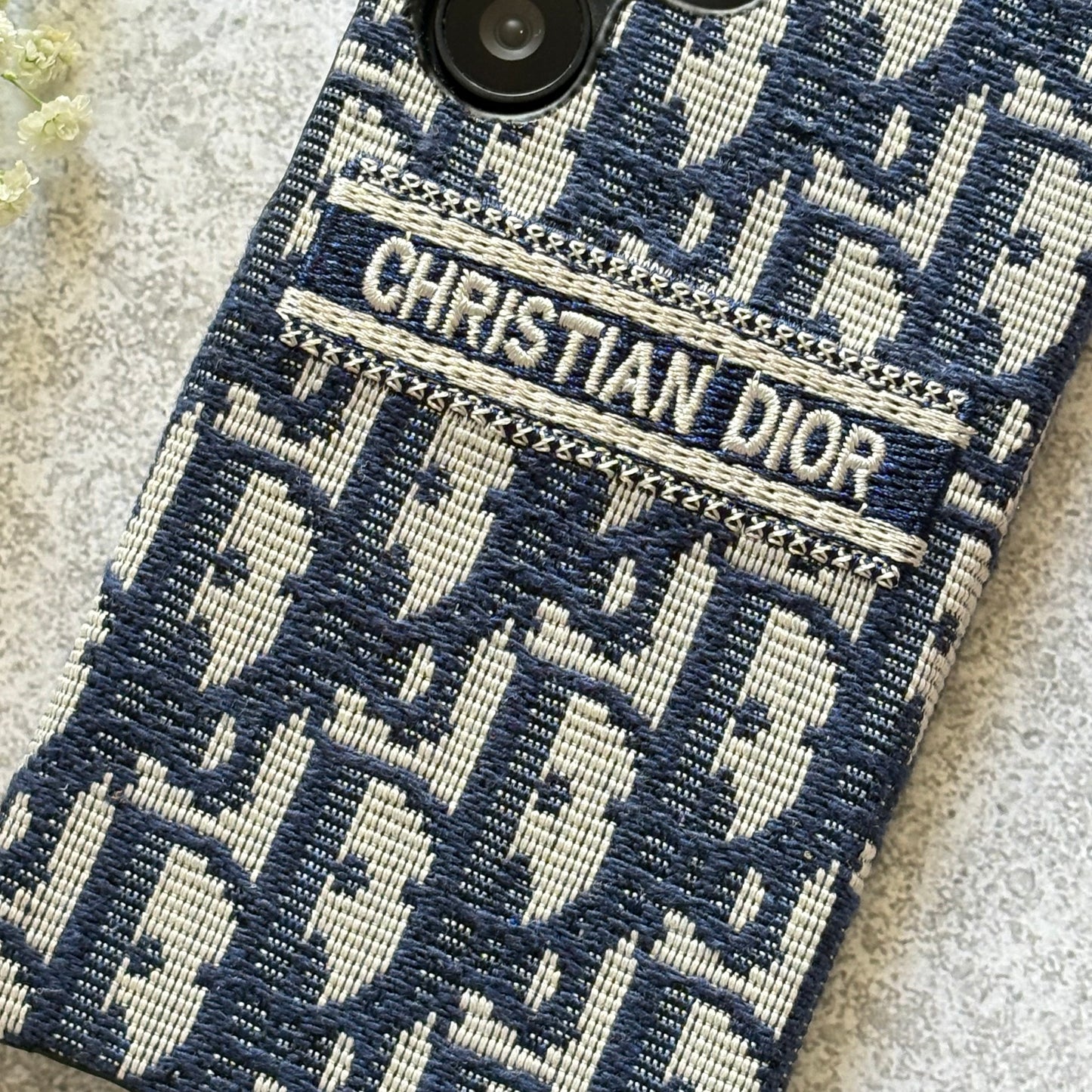 Heritage Blue – Leather Case