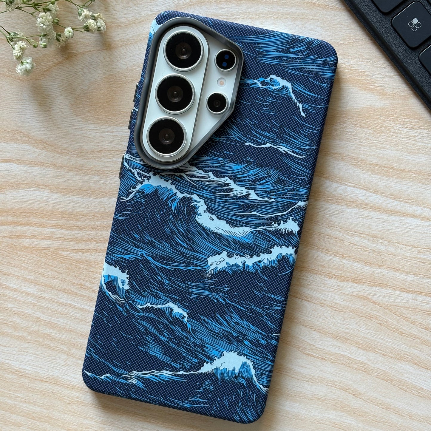 Blue Surge – MagSafe Case