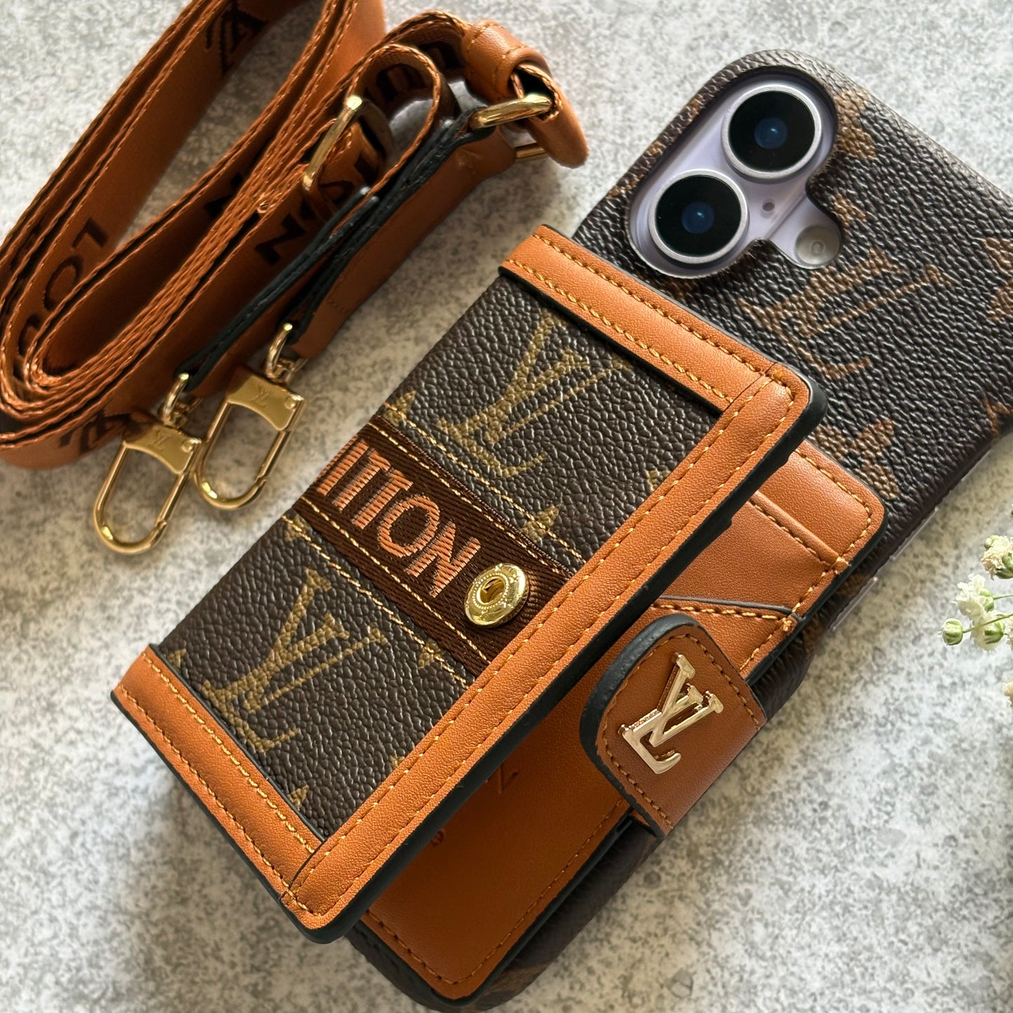 Heritage Luxe Wallet Case