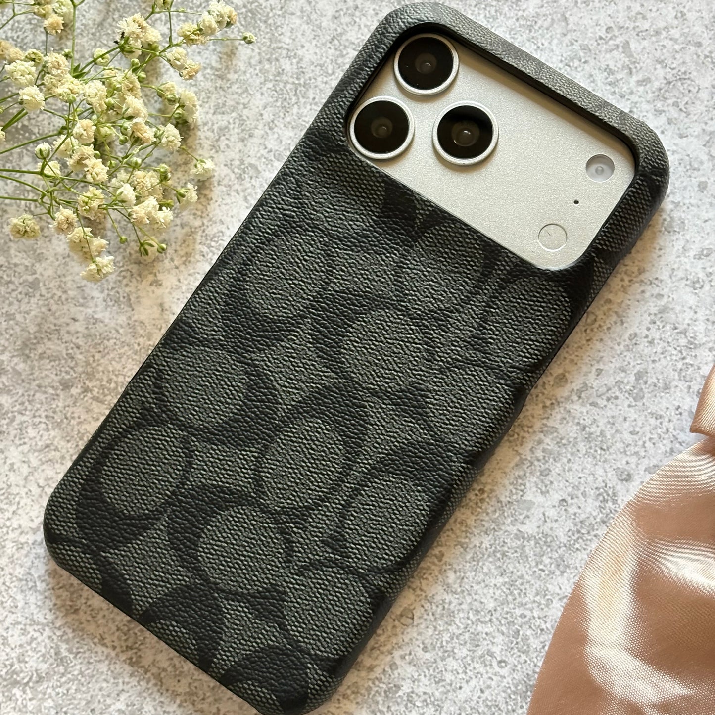 Signature Black Edition Case