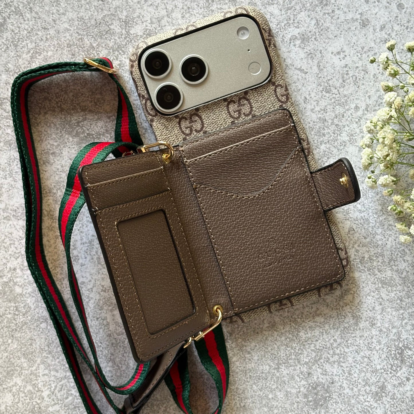 Luxe Carry Wallet Case