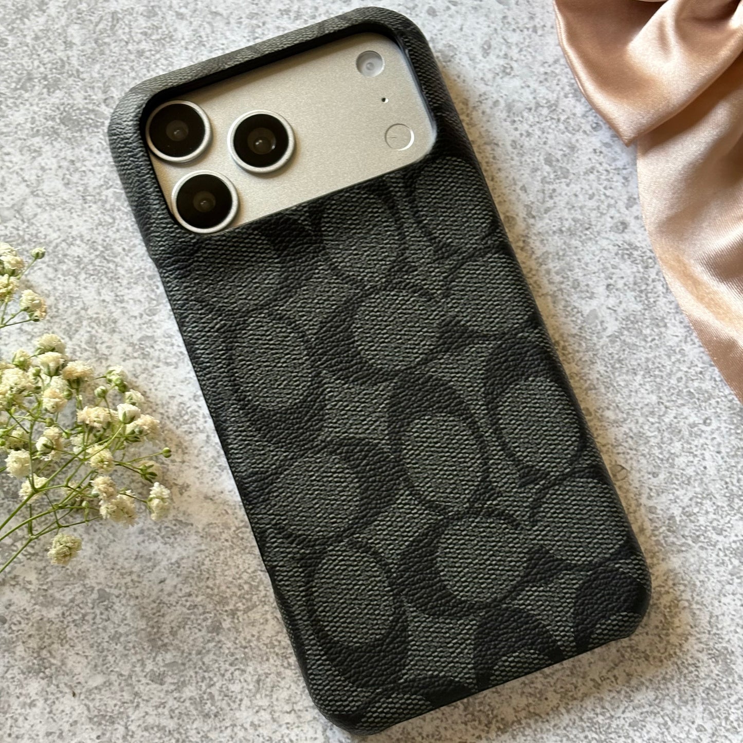 Signature Black Edition Case