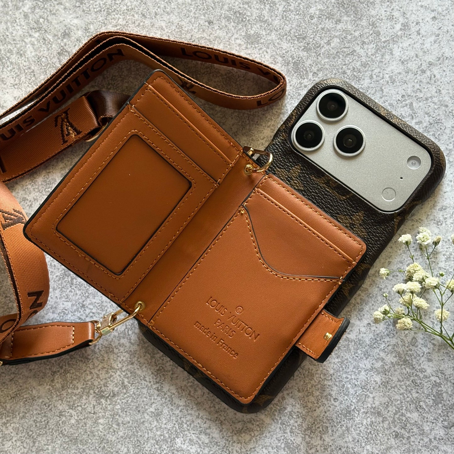 Heritage Luxe Wallet Case