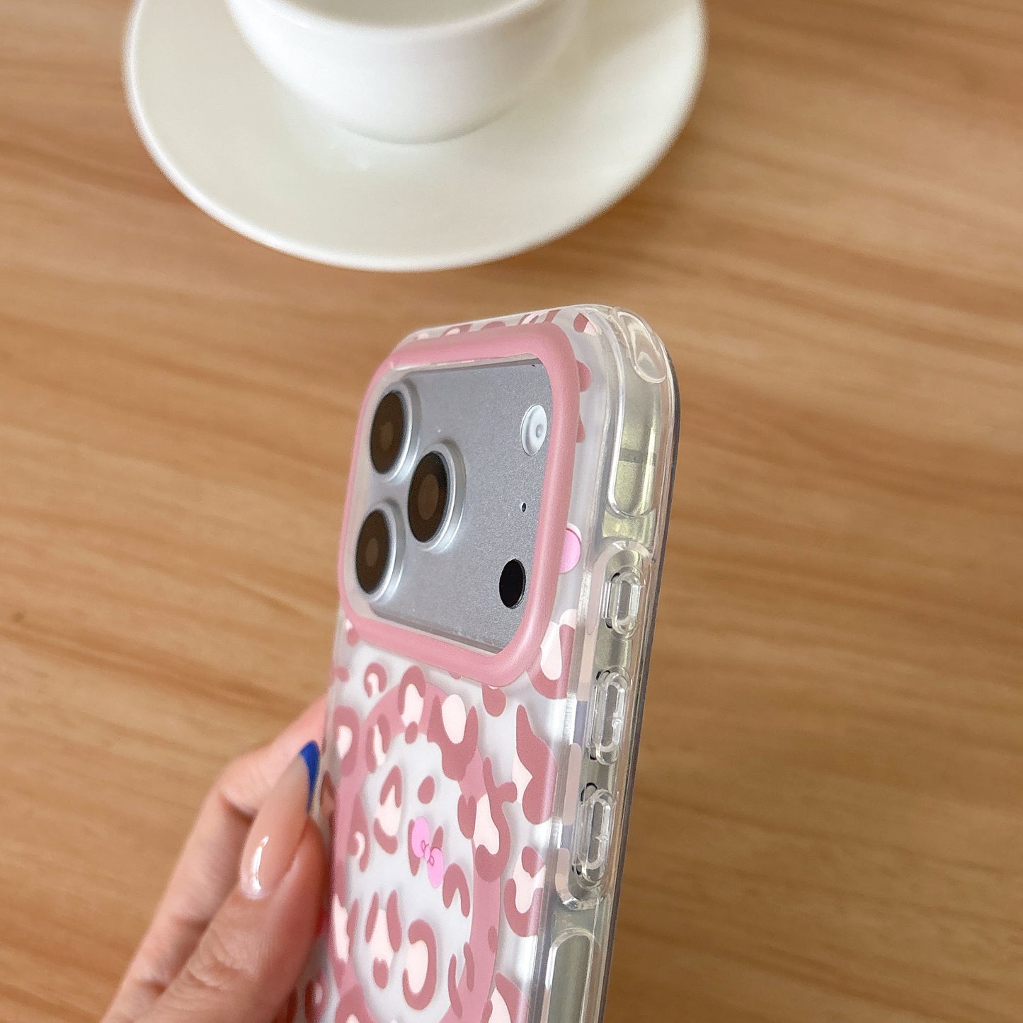 LEOPARD BOW MAGSAFE WORKING IPHONE CASE